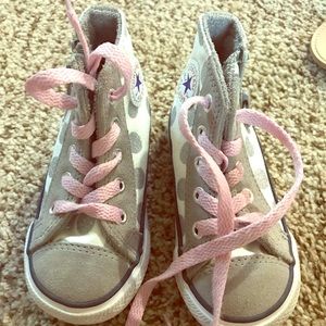 Toodler girlconverse